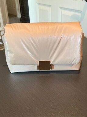 Cream Padded Clutch with Gold-Tone Clasp With Detachable Crossbody Strap